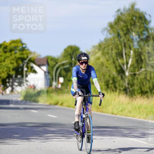 31.08.2025 - Elbe Triathlon Hamburg Michael Burmester http://msf.ph/oto/8678313 31.08.2025 10:34:03 Radfahren 874, 1225 meine-sportfotos.de