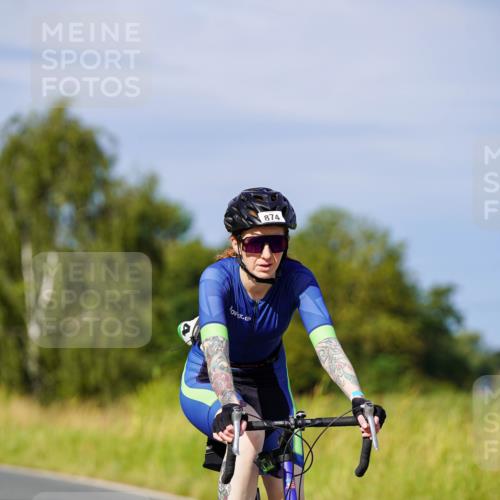 31.08.2025 - Elbe Triathlon Hamburg Michael Burmester http://msf.ph/oto/8678314 31.08.2025 10:34:04 Radfahren 874, 909, 1225 meine-sportfotos.de