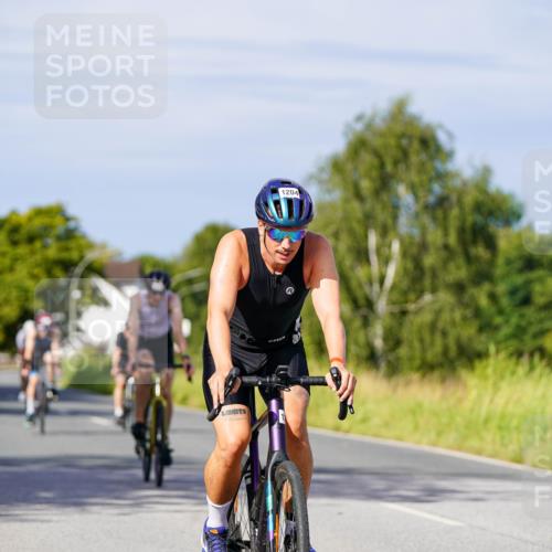 31.08.2025 - Elbe Triathlon Hamburg Michael Burmester http://msf.ph/oto/8678353 31.08.2025 10:34:35 Radfahren 947, 968, 1078, 1150, 1204, 1221 meine-sportfotos.de
