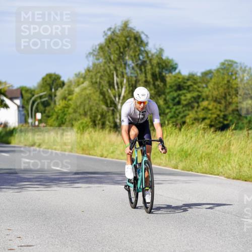 31.08.2025 - Elbe Triathlon Hamburg Michael Burmester http://msf.ph/oto/8678360 31.08.2025 10:34:39 Radfahren 404, 947, 1078, 1134, 1150, 1221 meine-sportfotos.de