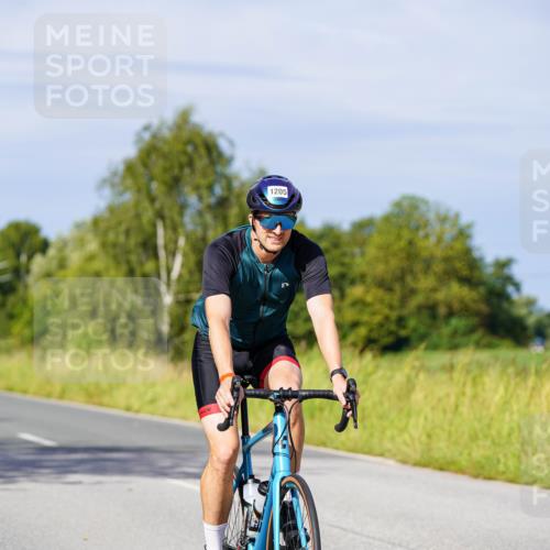 31.08.2025 - Elbe Triathlon Hamburg Michael Burmester http://msf.ph/oto/8678396 31.08.2025 10:35:01 Radfahren 901, 1045, 1126, 1205, 1220, 1236 meine-sportfotos.de