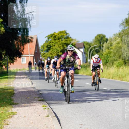 31.08.2025 - Elbe Triathlon Hamburg Michael Burmester http://msf.ph/oto/8678585 31.08.2025 10:35:49 Radfahren 921, 930, 1005, 1036, 1064, 1186, 1237 meine-sportfotos.de