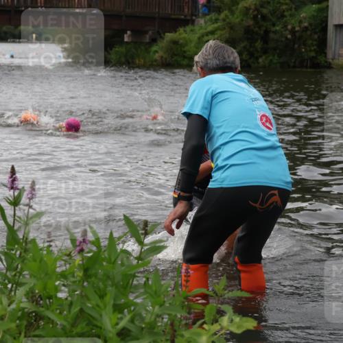 31.08.2025 - Elbe Triathlon Hamburg Luisa Fischer http://msf.ph/oto/8678586 31.08.2025 12:22:48 Schwimmen 1644 meine-sportfotos.de