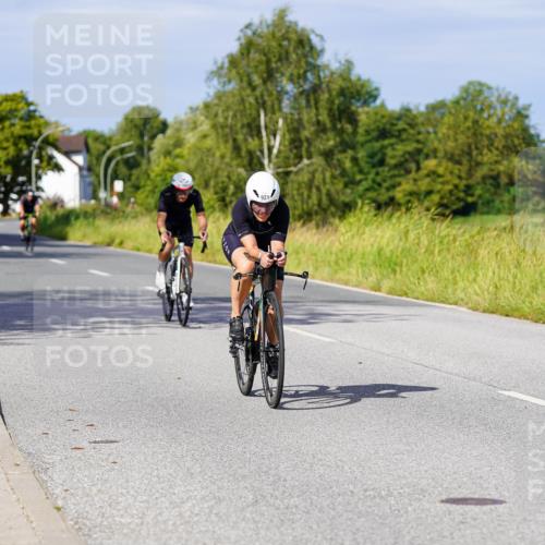 31.08.2025 - Elbe Triathlon Hamburg Michael Burmester http://msf.ph/oto/8678621 31.08.2025 10:35:54 Radfahren 760, 911, 921, 923, 930, 1005, 1064, 1125, 1229, 1237 meine-sportfotos.de