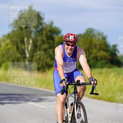 31.08.2025 - Elbe Triathlon Hamburg Michael Burmester http://msf.ph/oto/8678670 31.08.2025 10:36:01 Radfahren 760, 828, 911, 915, 923, 1125, 1199, 1217, 1229, 1242 meine-sportfotos.de