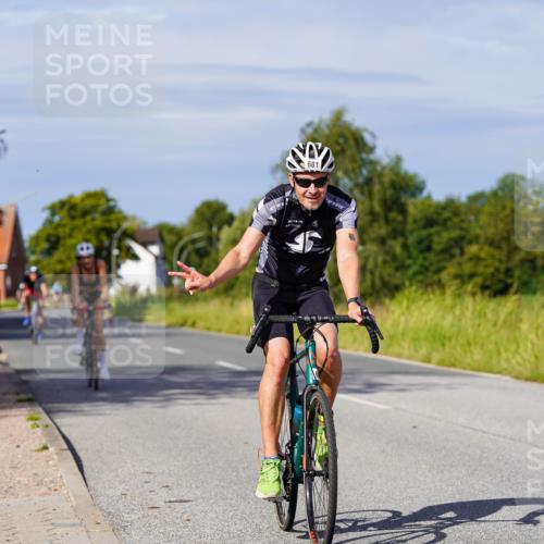 31.08.2025 - Elbe Triathlon Hamburg Michael Burmester http://msf.ph/oto/8678785 31.08.2025 10:36:25 Radfahren 681, 877, 1012 meine-sportfotos.de
