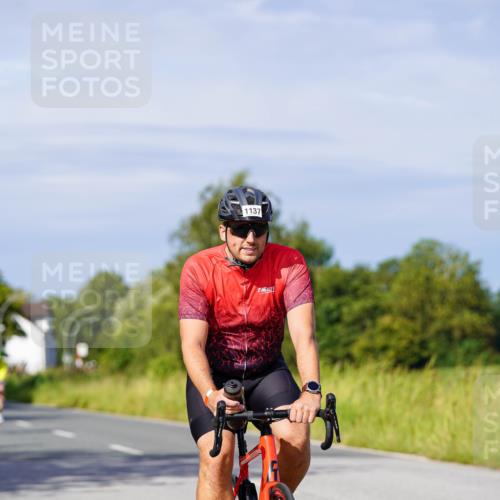 31.08.2025 - Elbe Triathlon Hamburg Michael Burmester http://msf.ph/oto/8678903 31.08.2025 10:36:46 Radfahren 920, 963, 983, 998, 1067, 1124, 1135, 1137 meine-sportfotos.de