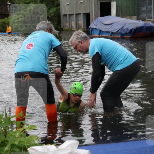 31.08.2025 - Elbe Triathlon Hamburg Luisa Fischer http://msf.ph/oto/8678904 31.08.2025 12:33:31 Schwimmen 1679 meine-sportfotos.de