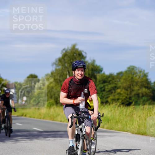 31.08.2025 - Elbe Triathlon Hamburg Michael Burmester http://msf.ph/oto/8678921 31.08.2025 10:36:49 Radfahren 963, 983, 998, 1056, 1067, 1124, 1135, 1137, 1178 meine-sportfotos.de