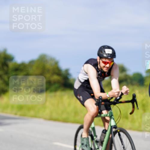 31.08.2025 - Elbe Triathlon Hamburg Michael Burmester http://msf.ph/oto/8678928 31.08.2025 10:36:51 Radfahren 953, 963, 983, 998, 1056, 1067, 1124, 1135, 1178 meine-sportfotos.de