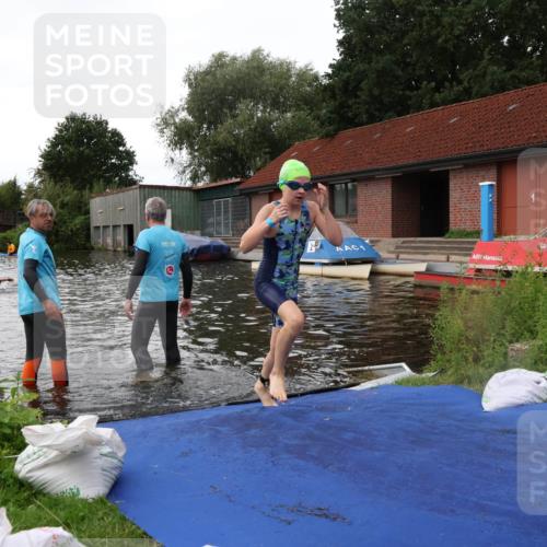 31.08.2025 - Elbe Triathlon Hamburg Luisa Fischer http://msf.ph/oto/8678949 31.08.2025 12:33:51 Schwimmen 1689 meine-sportfotos.de