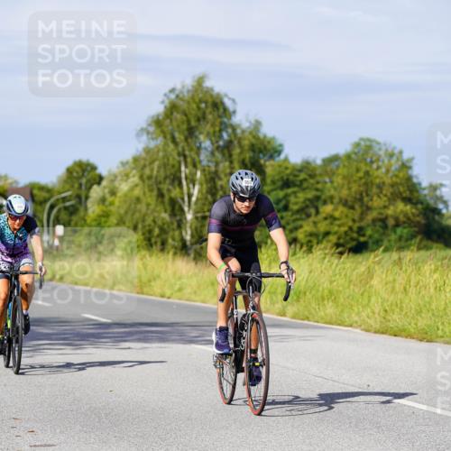 31.08.2025 - Elbe Triathlon Hamburg Michael Burmester http://msf.ph/oto/8678957 31.08.2025 10:36:58 Radfahren 796, 810, 814, 892, 939, 953, 1085, 1178, 1194, 1207 meine-sportfotos.de