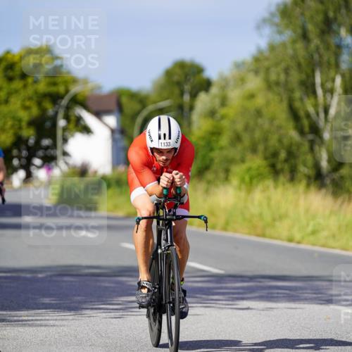 31.08.2025 - Elbe Triathlon Hamburg Michael Burmester http://msf.ph/oto/8679141 31.08.2025 10:37:45 Radfahren 902, 978, 1133 meine-sportfotos.de