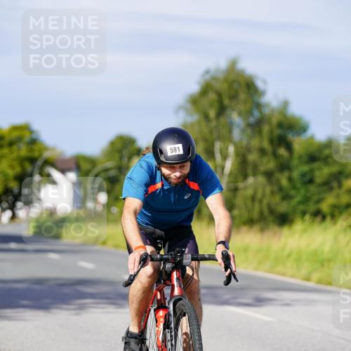 31.08.2025 - Elbe Triathlon Hamburg Michael Burmester http://msf.ph/oto/8679159 31.08.2025 10:37:48 Radfahren 749, 978, 1049, 1133 meine-sportfotos.de