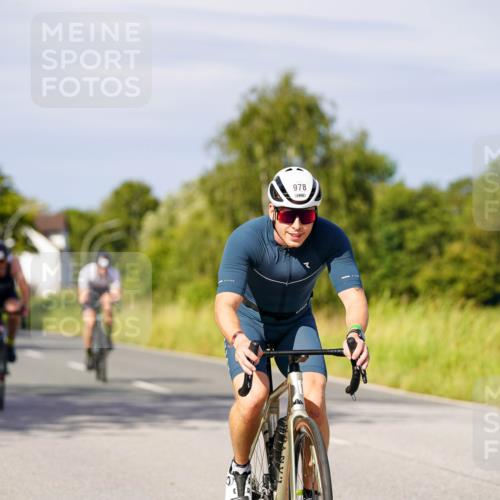 31.08.2025 - Elbe Triathlon Hamburg Michael Burmester http://msf.ph/oto/8679173 31.08.2025 10:37:51 Radfahren 749, 978, 1049 meine-sportfotos.de