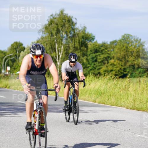 31.08.2025 - Elbe Triathlon Hamburg Michael Burmester http://msf.ph/oto/8679184 31.08.2025 10:37:53 Radfahren 749, 978, 1049, 1166 meine-sportfotos.de