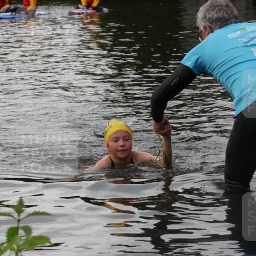 31.08.2025 - Elbe Triathlon Hamburg Luisa Fischer http://msf.ph/oto/8679188 31.08.2025 12:36:02 Schwimmen 1699 meine-sportfotos.de