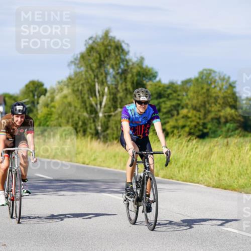 31.08.2025 - Elbe Triathlon Hamburg Michael Burmester http://msf.ph/oto/8679203 31.08.2025 10:38:00 Radfahren 950, 1051, 1070, 1088, 1166, 1315 meine-sportfotos.de