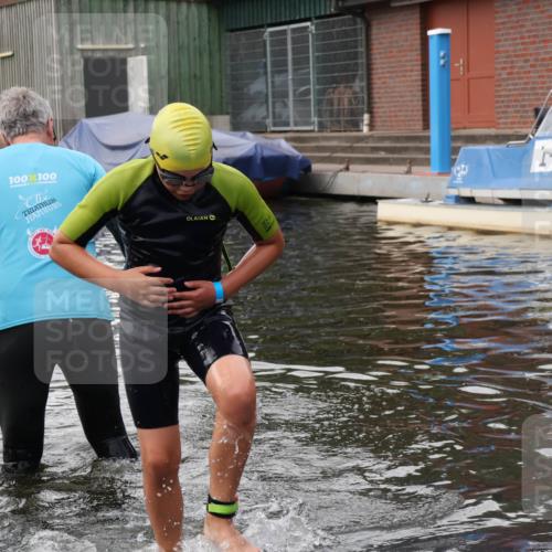 31.08.2025 - Elbe Triathlon Hamburg Luisa Fischer http://msf.ph/oto/8679227 31.08.2025 12:36:36 Schwimmen 1682 meine-sportfotos.de