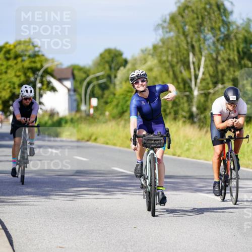 31.08.2025 - Elbe Triathlon Hamburg Michael Burmester http://msf.ph/oto/8679356 31.08.2025 10:38:29 Radfahren 783, 790, 795, 899, 942, 971, 1077, 1106, 1109 meine-sportfotos.de