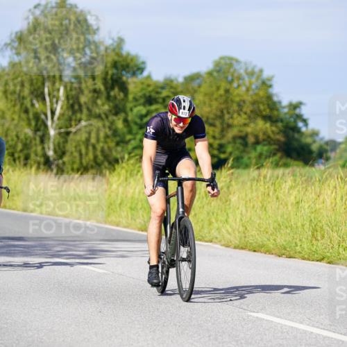 31.08.2025 - Elbe Triathlon Hamburg Michael Burmester http://msf.ph/oto/8679456 31.08.2025 10:38:41 Radfahren 634, 771, 972, 1201, 1274, 1291 meine-sportfotos.de