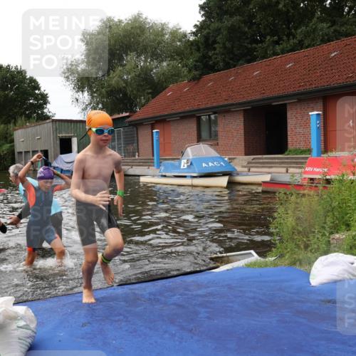 31.08.2025 - Elbe Triathlon Hamburg Luisa Fischer http://msf.ph/oto/8679461 31.08.2025 12:47:50 Schwimmen 1700, 1702, 1708, 1710, 1716, 1717, 1719 meine-sportfotos.de