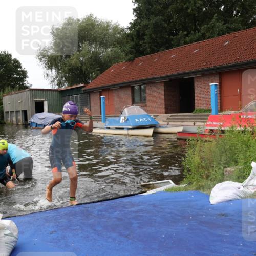 31.08.2025 - Elbe Triathlon Hamburg Luisa Fischer http://msf.ph/oto/8679465 31.08.2025 12:47:51 Schwimmen 1700, 1702, 1708, 1710, 1716, 1717, 1719 meine-sportfotos.de