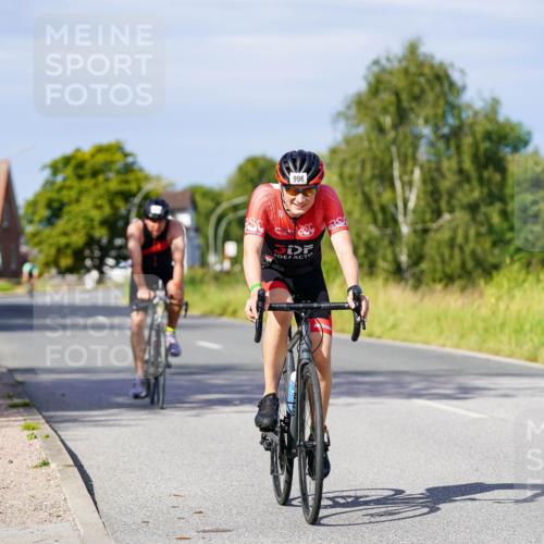 31.08.2025 - Elbe Triathlon Hamburg Michael Burmester http://msf.ph/oto/8679537 31.08.2025 10:39:01 Radfahren 995, 996, 1018, 1122 meine-sportfotos.de