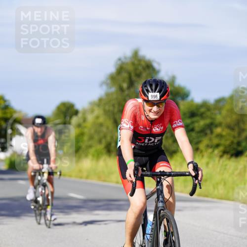 31.08.2025 - Elbe Triathlon Hamburg Michael Burmester http://msf.ph/oto/8679546 31.08.2025 10:39:02 Radfahren 995, 996, 1122 meine-sportfotos.de