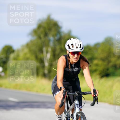 31.08.2025 - Elbe Triathlon Hamburg Michael Burmester http://msf.ph/oto/8679588 31.08.2025 10:39:15 Radfahren 842, 871, 979, 1278 meine-sportfotos.de