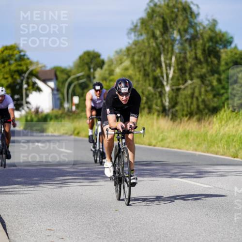 31.08.2025 - Elbe Triathlon Hamburg Michael Burmester http://msf.ph/oto/8679594 31.08.2025 10:39:21 Radfahren 1031, 1065, 1092, 1278 meine-sportfotos.de