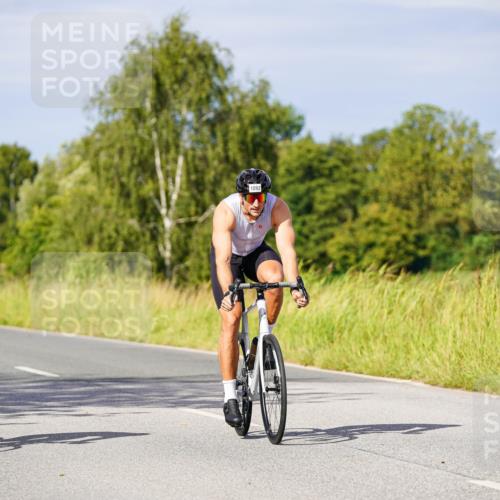 31.08.2025 - Elbe Triathlon Hamburg Michael Burmester http://msf.ph/oto/8679603 31.08.2025 10:39:22 Radfahren 1031, 1065, 1092, 1258, 1278 meine-sportfotos.de