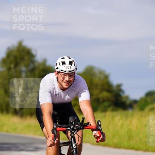 31.08.2025 - Elbe Triathlon Hamburg Michael Burmester http://msf.ph/oto/8679616 31.08.2025 10:39:24 Radfahren 945, 1031, 1065, 1092, 1258, 1265, 1278 meine-sportfotos.de