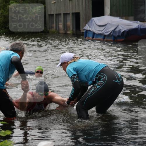 31.08.2025 - Elbe Triathlon Hamburg Luisa Fischer http://msf.ph/oto/8679681 31.08.2025 14:03:52 Schwimmen 131, 139, 163 meine-sportfotos.de