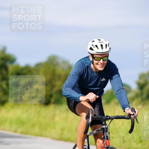 31.08.2025 - Elbe Triathlon Hamburg Michael Burmester http://msf.ph/oto/8679790 31.08.2025 10:39:59 Radfahren 962, 1158, 1286 meine-sportfotos.de