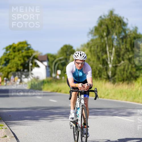 31.08.2025 - Elbe Triathlon Hamburg Michael Burmester http://msf.ph/oto/8679874 31.08.2025 10:40:27 Radfahren 861, 878, 1272 meine-sportfotos.de
