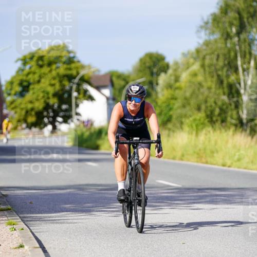 31.08.2025 - Elbe Triathlon Hamburg Michael Burmester http://msf.ph/oto/8679885 31.08.2025 10:40:31 Radfahren 861 meine-sportfotos.de