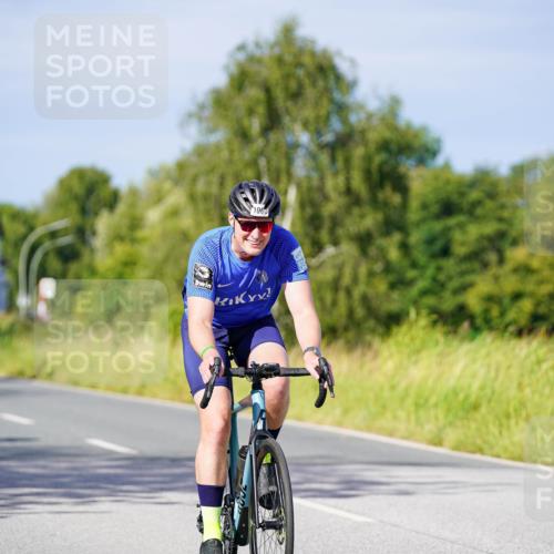 31.08.2025 - Elbe Triathlon Hamburg Michael Burmester http://msf.ph/oto/8679936 31.08.2025 10:40:50 Radfahren 975, 1060, 1129 meine-sportfotos.de