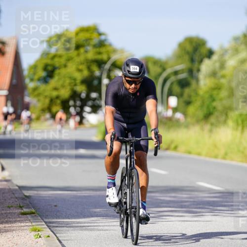 31.08.2025 - Elbe Triathlon Hamburg Michael Burmester http://msf.ph/oto/8679988 31.08.2025 10:41:08 Radfahren 564, 1255 meine-sportfotos.de