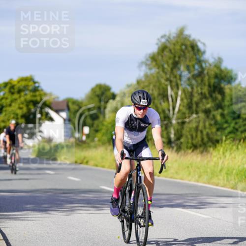 31.08.2025 - Elbe Triathlon Hamburg Michael Burmester http://msf.ph/oto/8680050 31.08.2025 10:41:29 Radfahren 926, 955, 1035, 1062, 1096, 1148 meine-sportfotos.de