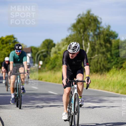 31.08.2025 - Elbe Triathlon Hamburg Michael Burmester http://msf.ph/oto/8680086 31.08.2025 10:41:40 Radfahren 594, 772, 847, 1003, 1022, 1099, 1161, 1279 meine-sportfotos.de