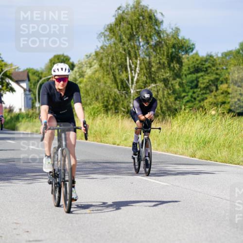 31.08.2025 - Elbe Triathlon Hamburg Michael Burmester http://msf.ph/oto/8680100 31.08.2025 10:41:42 Radfahren 594, 772, 847, 1003, 1022, 1099, 1161, 1279 meine-sportfotos.de