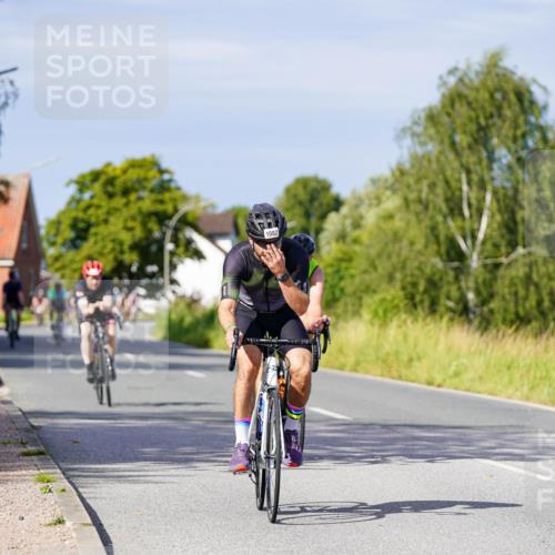 31.08.2025 - Elbe Triathlon Hamburg Michael Burmester http://msf.ph/oto/8680185 31.08.2025 10:42:15 Radfahren 993, 1082, 1250, 1297 meine-sportfotos.de