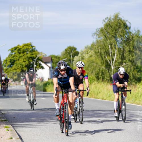 31.08.2025 - Elbe Triathlon Hamburg Michael Burmester http://msf.ph/oto/8680328 31.08.2025 10:42:55 Radfahren 934, 991, 1098, 1266, 1281, 1329 meine-sportfotos.de