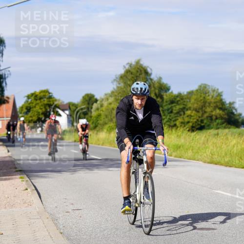 31.08.2025 - Elbe Triathlon Hamburg Michael Burmester http://msf.ph/oto/8680409 31.08.2025 10:43:16 Radfahren 958, 1020, 1180, 1196, 1302, 1310 meine-sportfotos.de