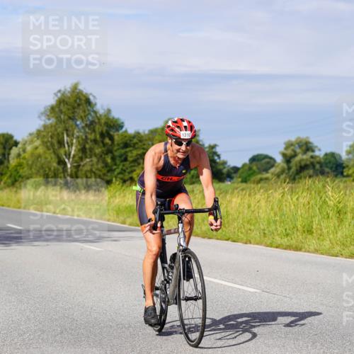 31.08.2025 - Elbe Triathlon Hamburg Michael Burmester http://msf.ph/oto/8680417 31.08.2025 10:43:18 Radfahren 958, 1020, 1108, 1180, 1248, 1302, 1310 meine-sportfotos.de