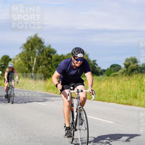 31.08.2025 - Elbe Triathlon Hamburg Michael Burmester http://msf.ph/oto/8680437 31.08.2025 10:43:23 Radfahren 958, 1108, 1227, 1248, 1302 meine-sportfotos.de