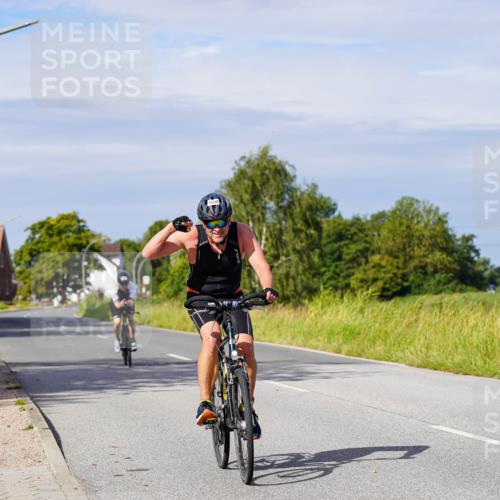 31.08.2025 - Elbe Triathlon Hamburg Michael Burmester http://msf.ph/oto/8680446 31.08.2025 10:43:25 Radfahren 958, 1108, 1227, 1248 meine-sportfotos.de