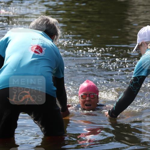 31.08.2025 - Elbe Triathlon Hamburg Luisa Fischer http://msf.ph/oto/8680448 31.08.2025 14:42:05 Schwimmen  meine-sportfotos.de