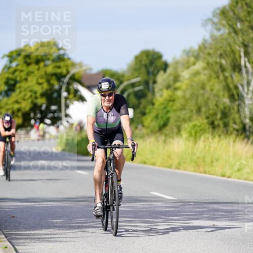 31.08.2025 - Elbe Triathlon Hamburg Michael Burmester http://msf.ph/oto/8680484 31.08.2025 10:43:48 Radfahren 890, 980, 1121, 1202, 1344 meine-sportfotos.de